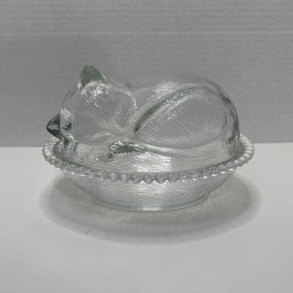 Vtg Indiana Glass Confections Sleeping Cat on a Nest Covered Beaded Dish 7”X5.5”